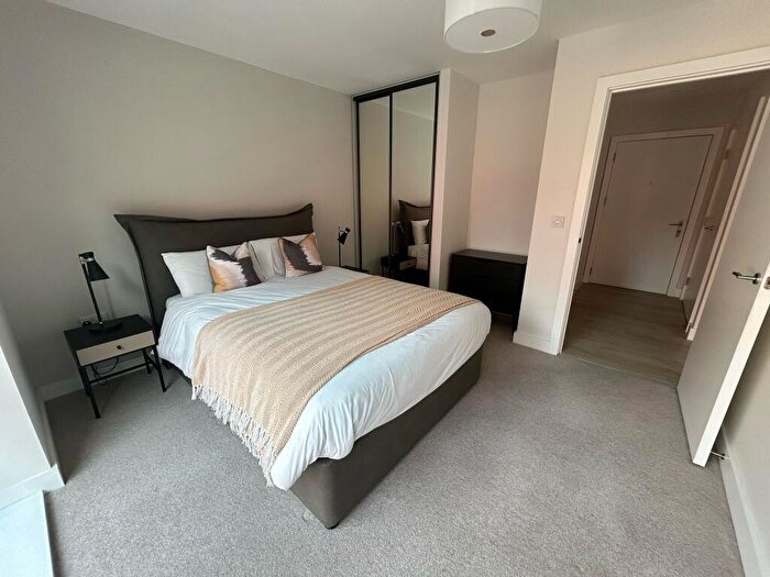 1 Bedroom Apartment To Rent In Charlotte Street, Birmingham, B3