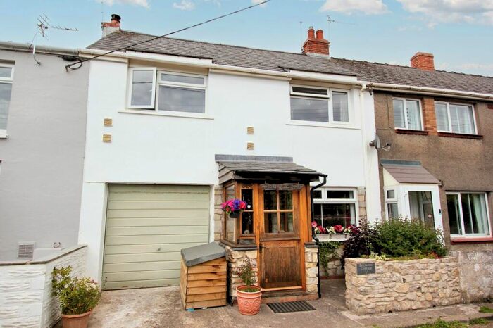 3 Bedroom Cottage For Sale In Higher End, St. Athan, CF62