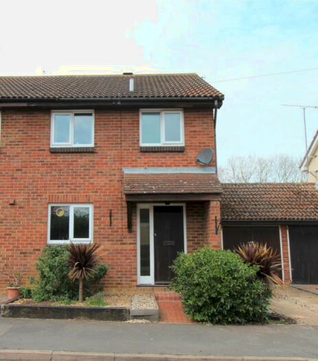 3 Bedroom Semi-Detached House To Rent In Wheatsheaf Road, Alconbury Weston, PE28