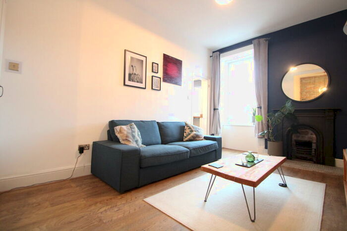 1 Bedroom Apartment To Rent In Cumbernauld Road, Glasgow, G31