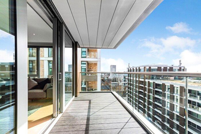 2 Bedroom Apartment For Sale In Palmer Road, London, Prince Of Wales Drive, SW11