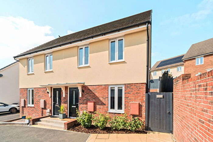 3 Bedroom Semi-Detached House For Sale In Bonville Drive, Lucerne Fields, Ivybridge, PL21