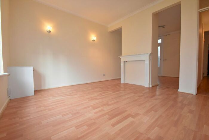 3 Bedroom Terraced House To Rent In Twyford Avenue, Portsmouth, PO2