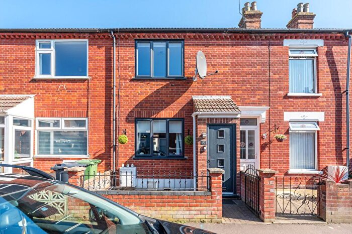 3 Bedroom Terraced House For Sale In Walpole Road, Great Yarmouth, NR30