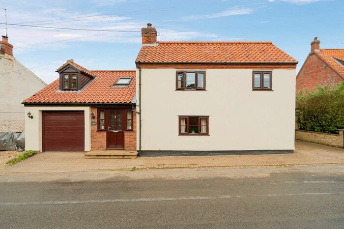 3 Bedroom Detached House For Sale In Fulmodeston Road, Stibbard, Fakenham, Norfolk, NR21