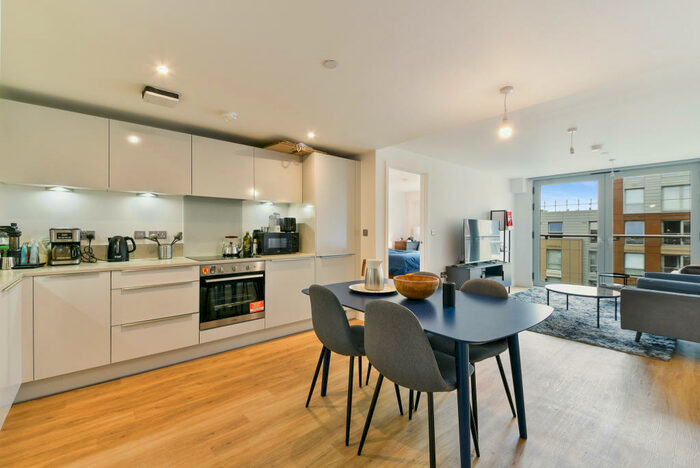 2 Bedroom Apartment To Rent In Milton Keynes Milton Keynes, MK9