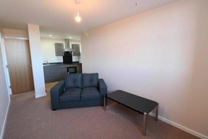 1 Bedroom Flat To Rent In Richmond Road, Halifax HX1