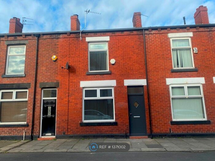 2 Bedroom Terraced House To Rent In Hardman Street, Farnworth, Bolton, BL4