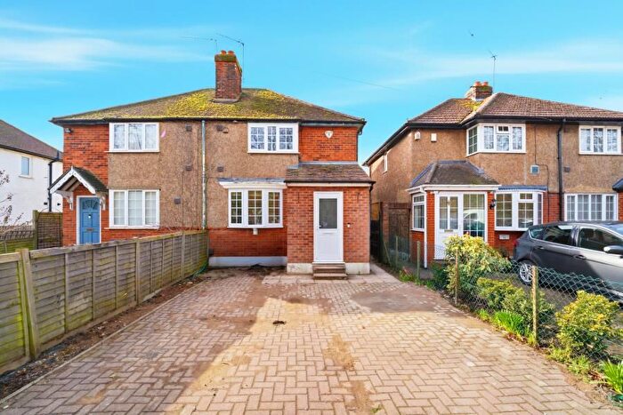 2 Bedroom Semi Detached House For Sale In Horton Road, SL3