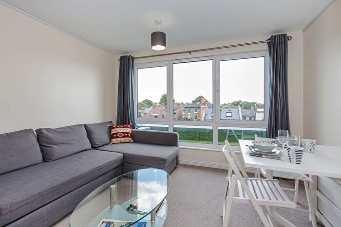 1 Bedroom Flat To Rent In Effra Parade, Brixton, SW2