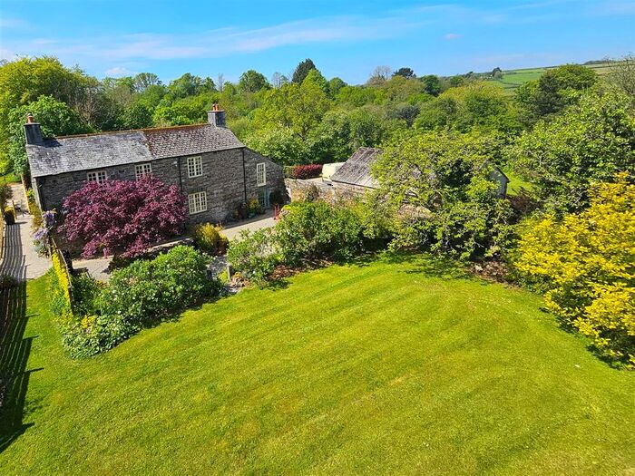 5 Bedroom Detached House For Sale In Southcoombe Road, Downgate, Callington, PL17