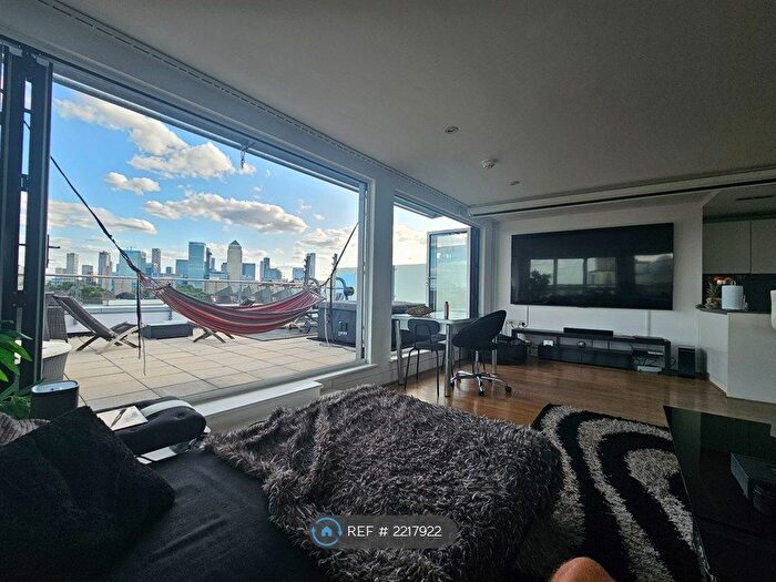 3 Bedroom Flat To Rent In Caspian Wharf, London, E3