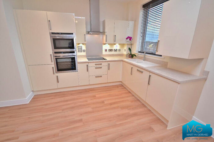 2 Bedroom Apartment To Rent In Novia House, Tapster Street, High Barnet, EN5