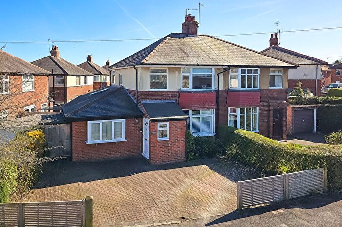 4 Bedroom Semi-Detached House To Rent In Harlow Park Crescent, Harrogate, HG2