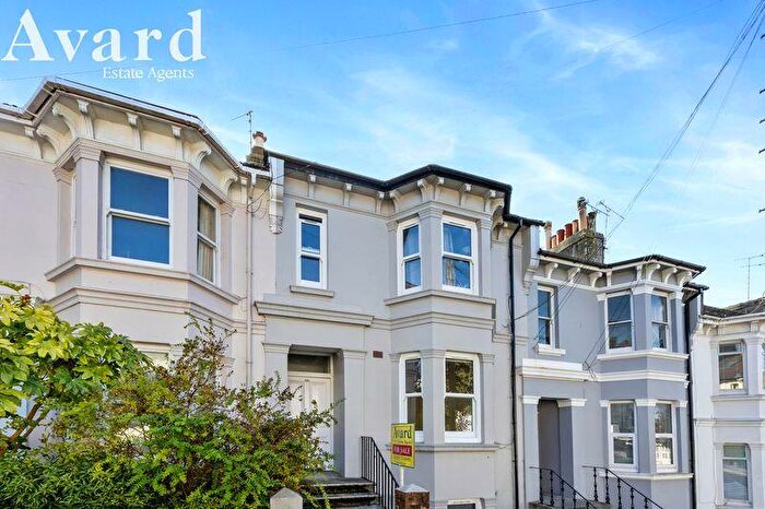 1 Bedroom Flat For Sale In Ditchling Rise, Brighton, BN1