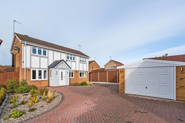 3 Bedroom Detached House For Sale In Oxford Drive, Acocks Green, B27