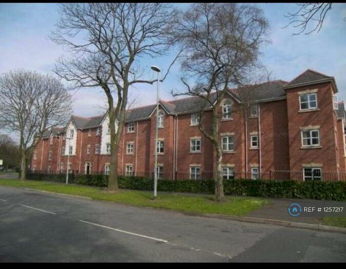 2 Bedroom Flat To Rent In Greenwood Road, Wythenshawe, Manchester, M22
