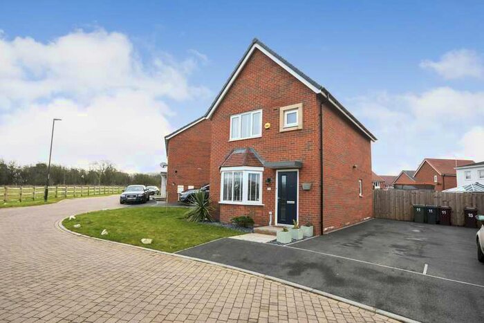 3 Bedroom Detached House For Sale In Orchid Grove, Shirebrook, Mansfield, Derbyshire, NG20