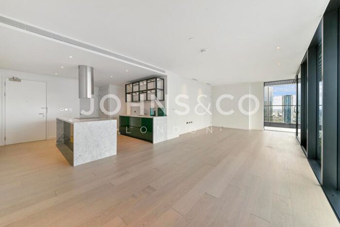 2 Bedroom Apartment To Rent In Hobart Building, Wardian, Canary Wharf, E14