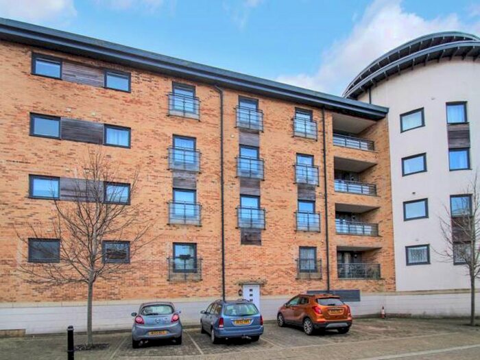 1 Bedroom Flat To Rent In Tuke Walk, Swindon SN1
