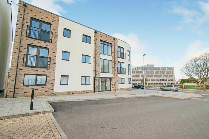2 Bedroom Flat To Rent In Drop Stamp Road, Camborne, TR14