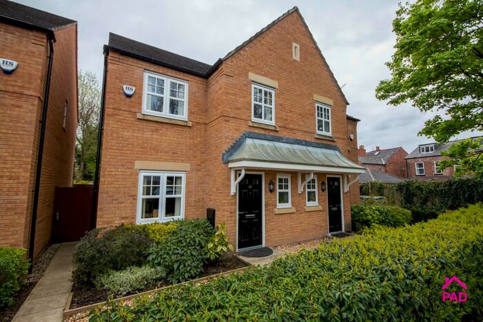 3 Bedroom Semi-Detached House To Rent In Crow House Farm Drive, Newton-Le-Willows, WA12