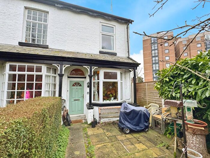 2 Bedroom End Of Terrace House For Sale In Northenden View, Didsbury Village, Manchester, M20