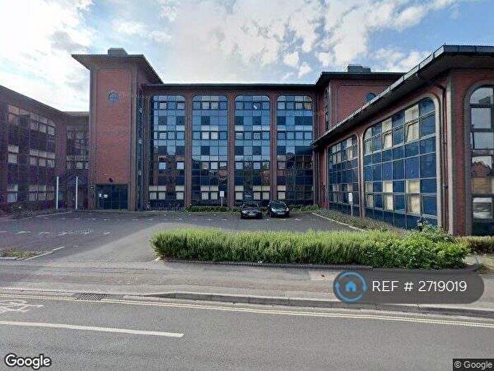 2 Bedroom Flat To Rent In Millbrook Road East, Southampton, SO15