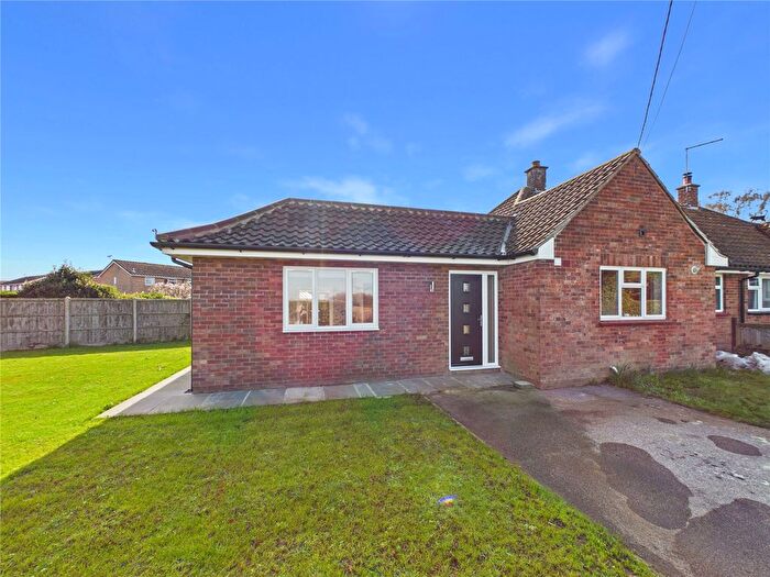 2 Bedroom Bungalow For Sale In Park Lane, Kirton, Ipswich, Suffolk, IP10