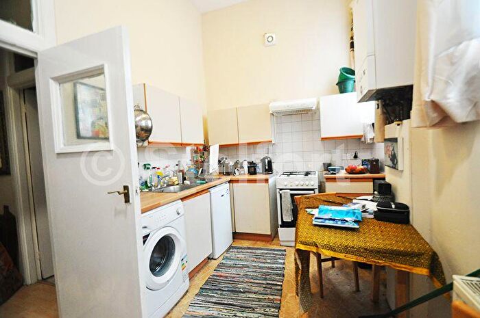 1 Bedroom Flat To Rent In Tanners Hill, London, SE8