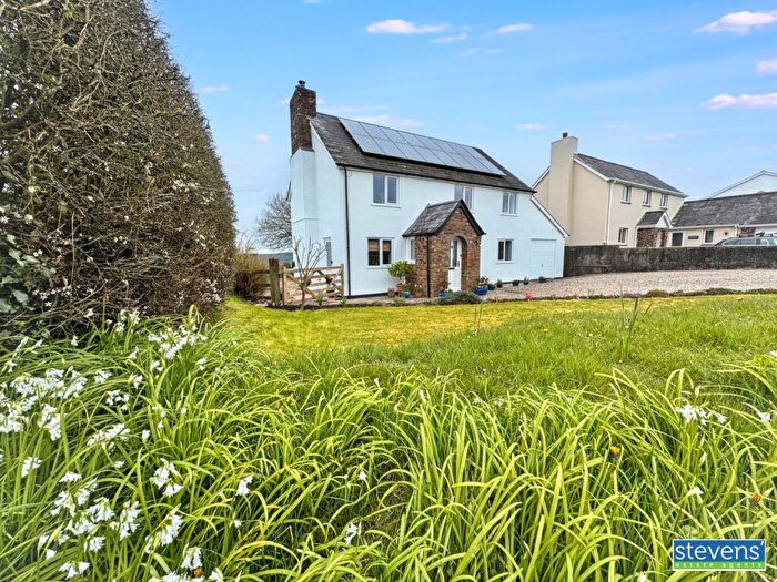 4 Bedroom Detached House For Sale In Church Road, Highampton, Beaworthy, Devon, EX21