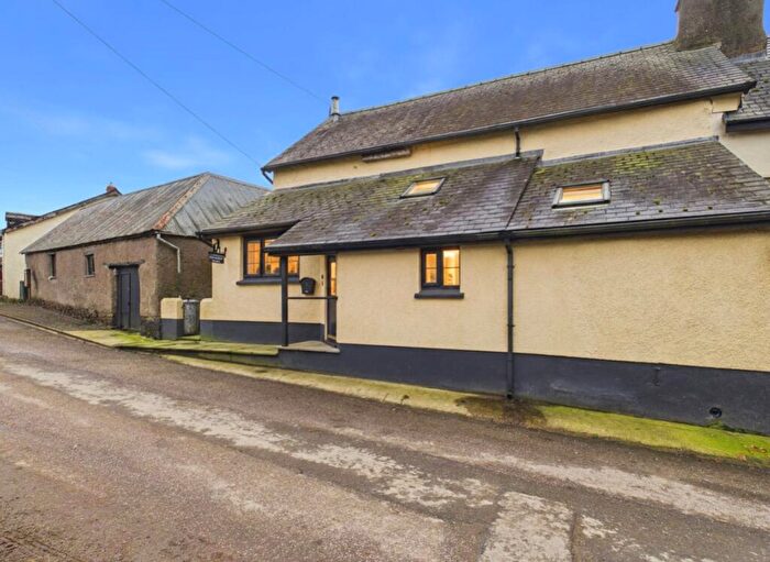 3 Bedroom Character Property For Sale In East Knowstone, South Molton, Devon, EX36