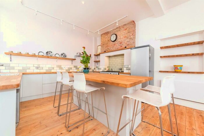 4 Bedroom Terraced House To Rent In St Georges Road, Brighton, BN2