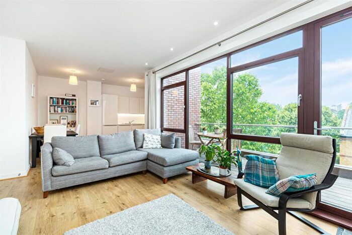 1 Bedroom Flat To Rent In Baylis Old School, Lollard Street, Kennington, London, SE11