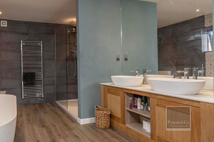 4 Bedroom Detached House For Sale In Southgate Lane, Norwich, NR1