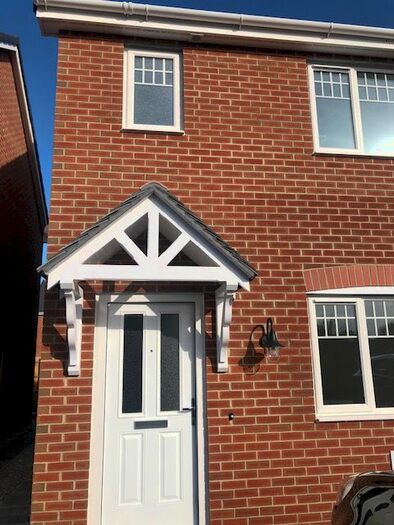 2 Bedroom Semi-Detached House To Rent In Saltney, Flintshire, CH4