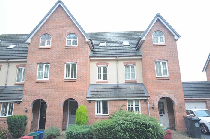 3 Bedroom Town House To Rent In Valley View, Lyme Valley, Newcastle-Under-Lyme, ST5