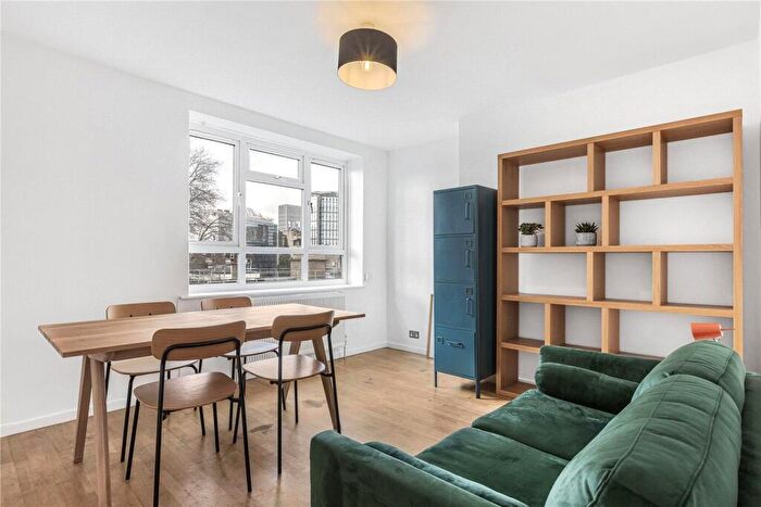 2 Bedroom Apartment For Sale In Chart Street, London, N1