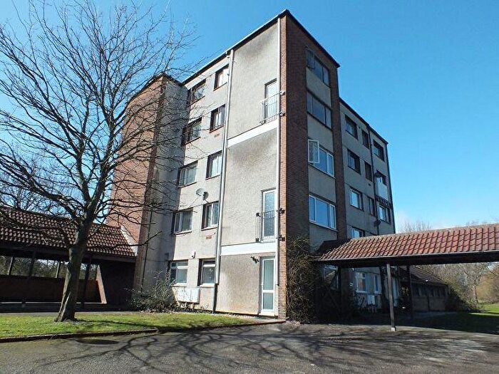 2 Bedroom Maisonette To Rent In Fletcher House, St John's Green, NE29