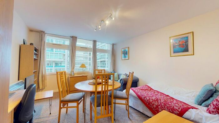 Studio To Rent In Newington Causeway, London, SE1