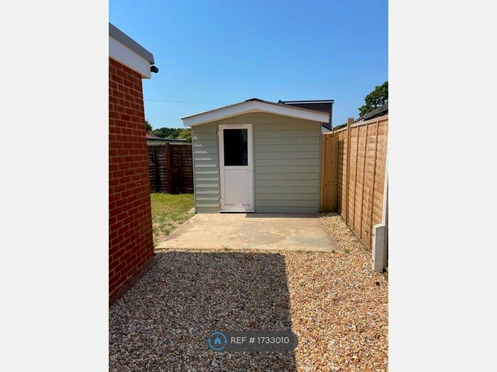 1 Bedroom Flat To Rent In Hampton Lane, Blackfield, Southampton, SO45