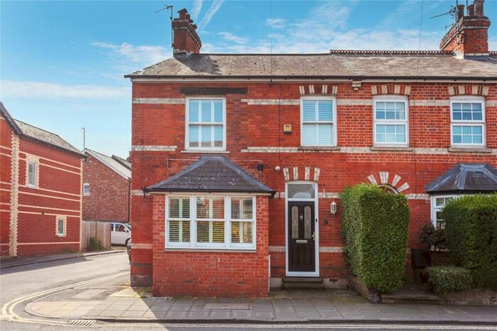 3 Bedroom End Of Terrace House To Rent In Greys Road, Henley-on-Thames, Oxfordshire, RG9