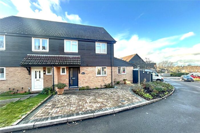 4 Bedroom Semi Detached House For Sale In Gloucester Drive, Basingstoke, Hampshire, RG22