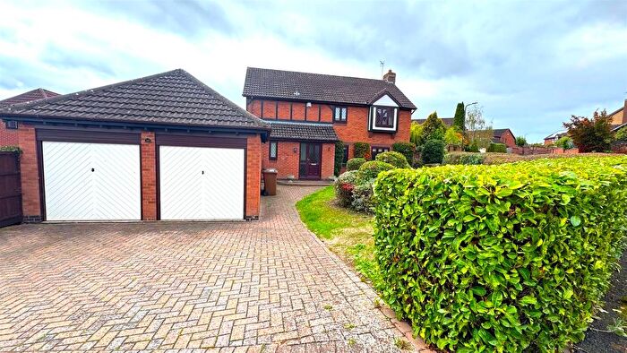 4 Bedroom Detached House For Sale In Nuffield Drive, Droitwich, WR9