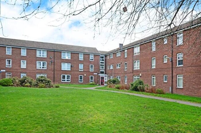 2 Bedroom Apartment For Sale In Ormond Road, Jordanthorpe, Sheffield, S8