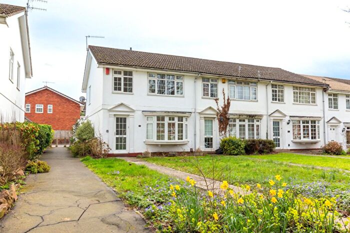 3 Bedroom End Of Terrace House For Sale In Hobhouse Close, Bristol, BS9