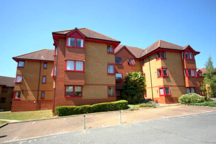 2 Bedroom Apartment To Rent In Franklynn Road, Haywards Heath, RH16