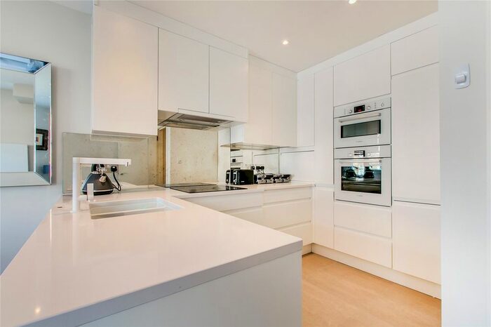 1 Bedroom Flat To Rent In Nevern Square, London, SW5