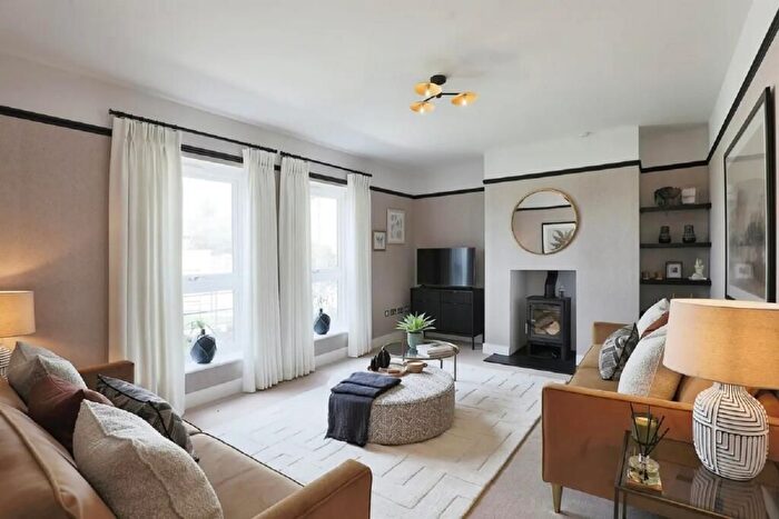 4 Bedroom Detached House For Sale In Swindon Road, Highworth, Swindon, SN6