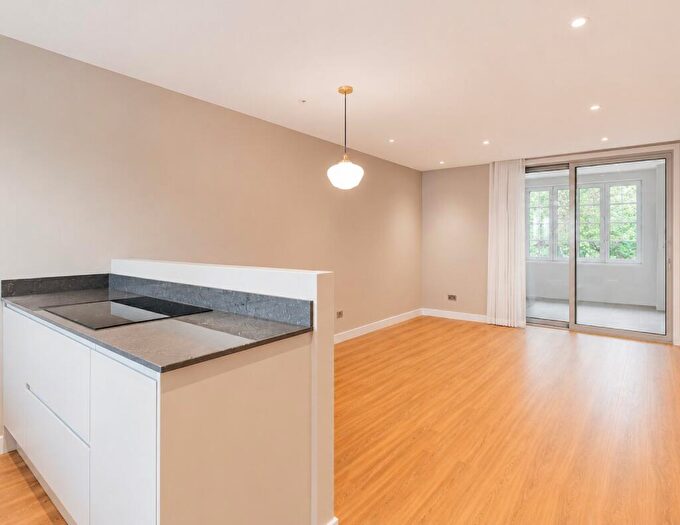 2 Bedroom Apartment For Sale In Canning Road, Croydon, CR0